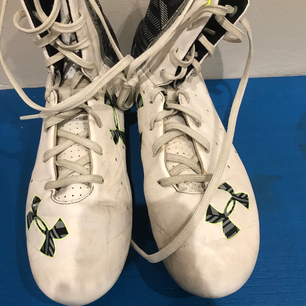 Under armour high top womens cleats size 9